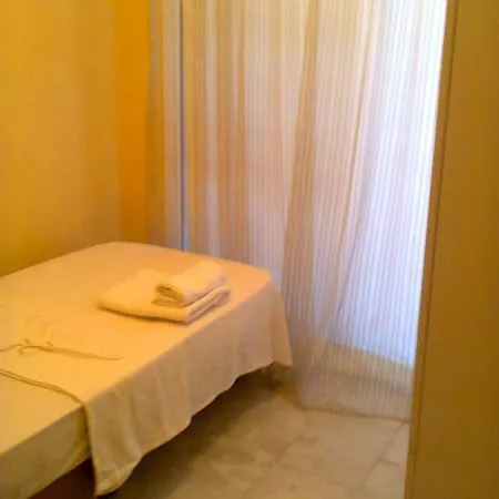 Πανσιόν Gunesli Tepe Konuk Evi *